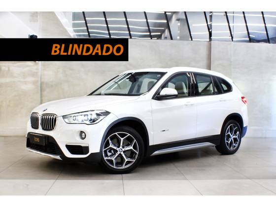 BMW X1 2.0 16V TURBO ACTIVEFLEX SDRIVE20I 4P AUTOMÁTICO